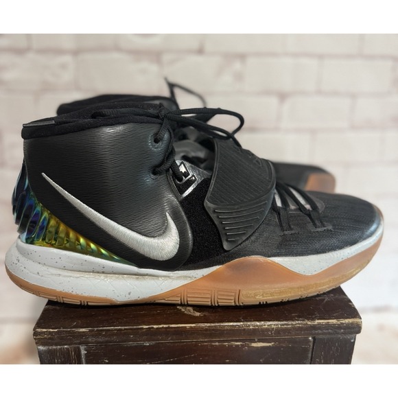 Mens‎ Nike Kyrie Irving Basketball Shoes Size 13